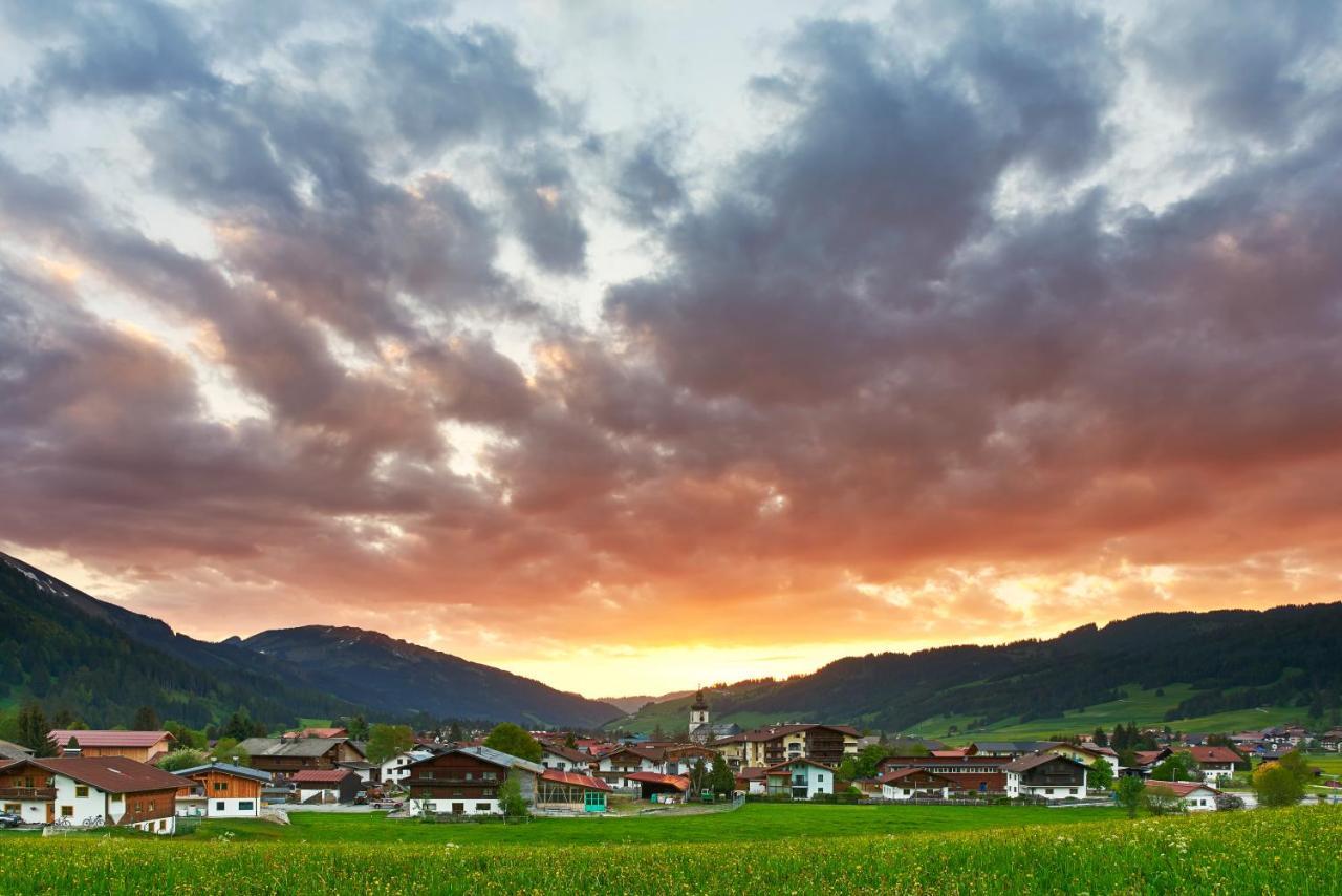 Hotel Hohenfels Tannheim Eksteriør billede